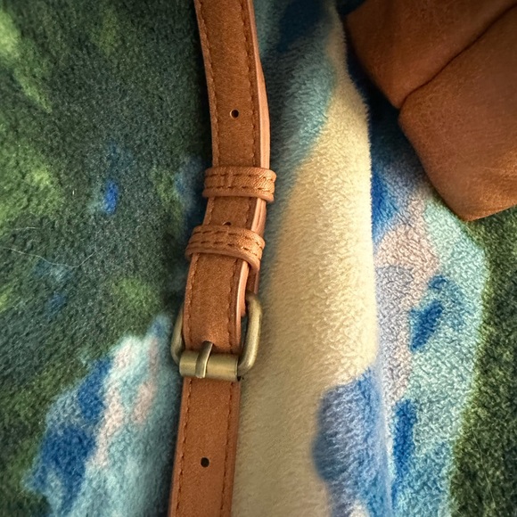 Antik Kraft Brown vegan leather crossbody bag (orange toned brown ) - Picture 4 of 7